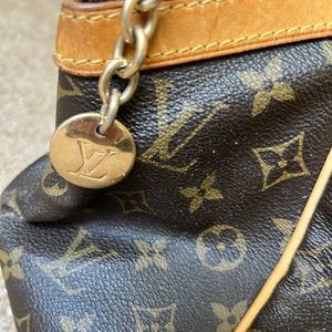 Louis Vuitton Monogram Canvas Tivoli Gm